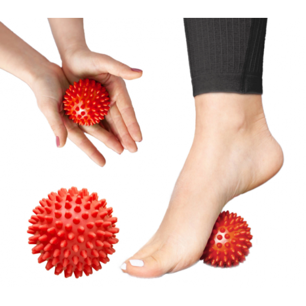 Piłka z kolcami do masażu SPIKE+ 7cm (czerwona)